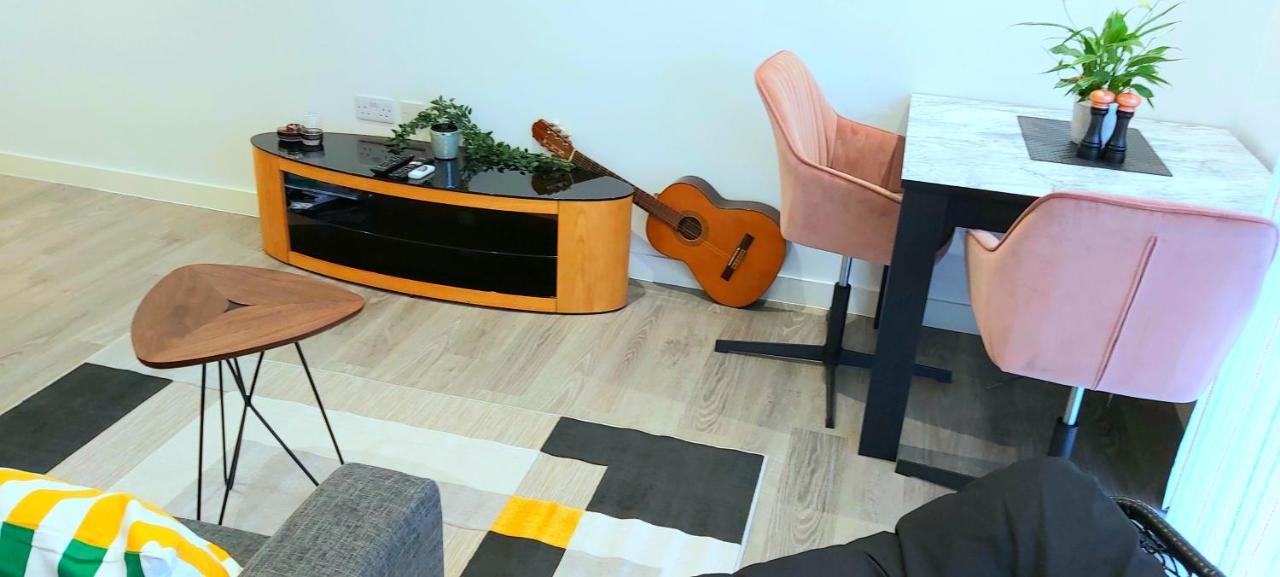 שפילד Great Studio Apartments - Netflix, Wifi, Digital Tv מראה חיצוני תמונה