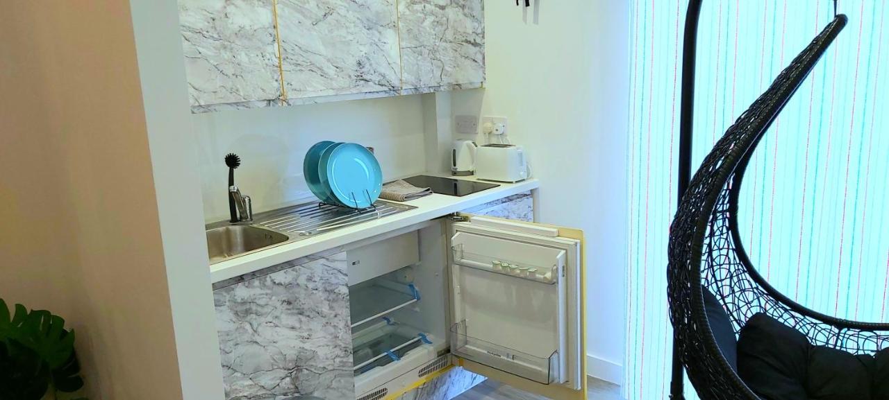 שפילד Great Studio Apartments - Netflix, Wifi, Digital Tv מראה חיצוני תמונה