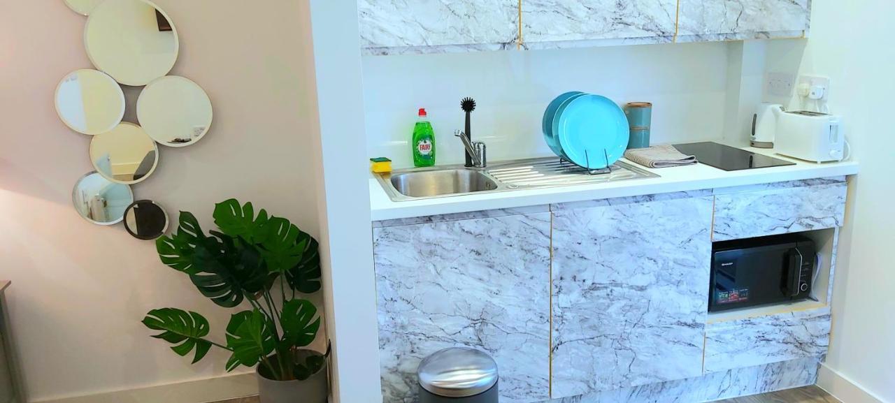 שפילד Great Studio Apartments - Netflix, Wifi, Digital Tv מראה חיצוני תמונה