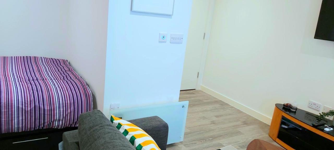 שפילד Great Studio Apartments - Netflix, Wifi, Digital Tv מראה חיצוני תמונה